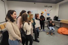 students from abroad in VR laboratory